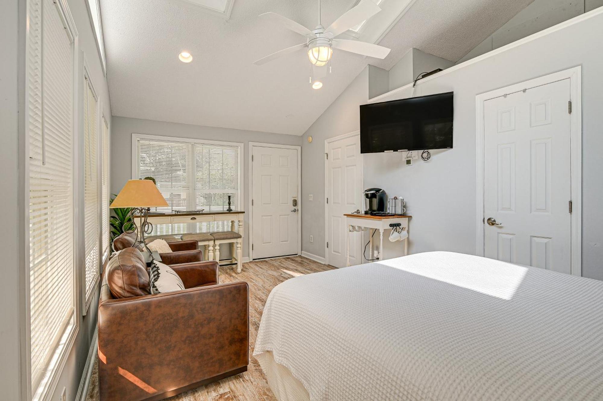 Murrells Inlet Studio Less Than 2 Mi To Marsh Walk Myrtle Beach Exteriör bild